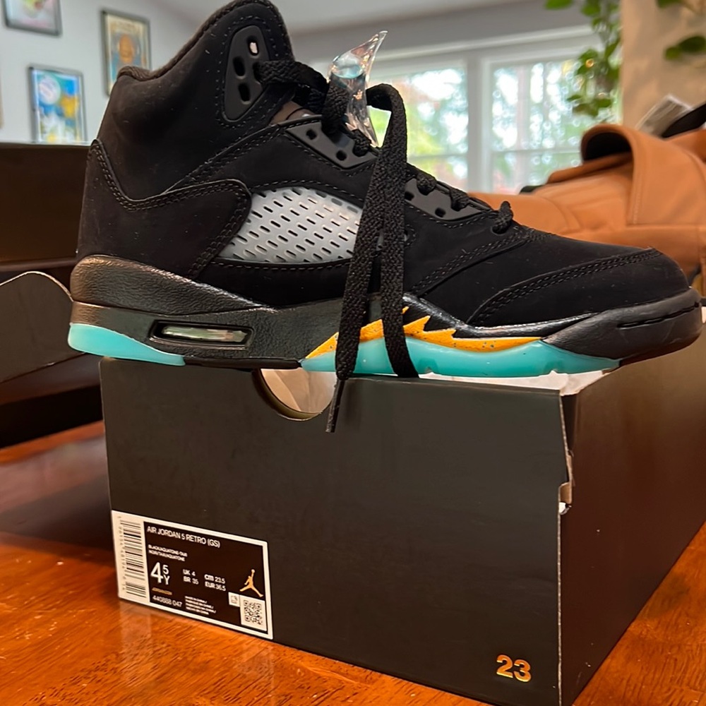 Nike Air Jordan 5 Retro